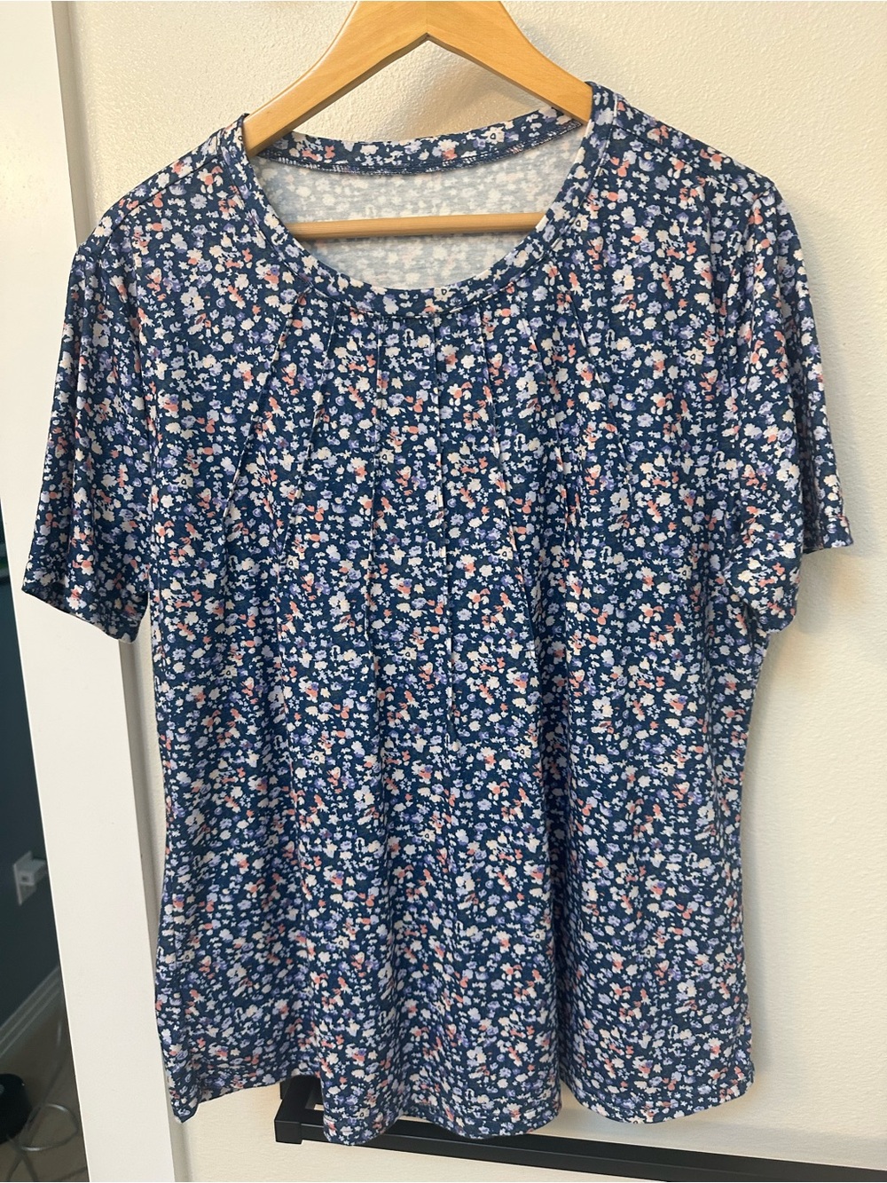 Classic Navy Floral Short-Sleeve Tee by